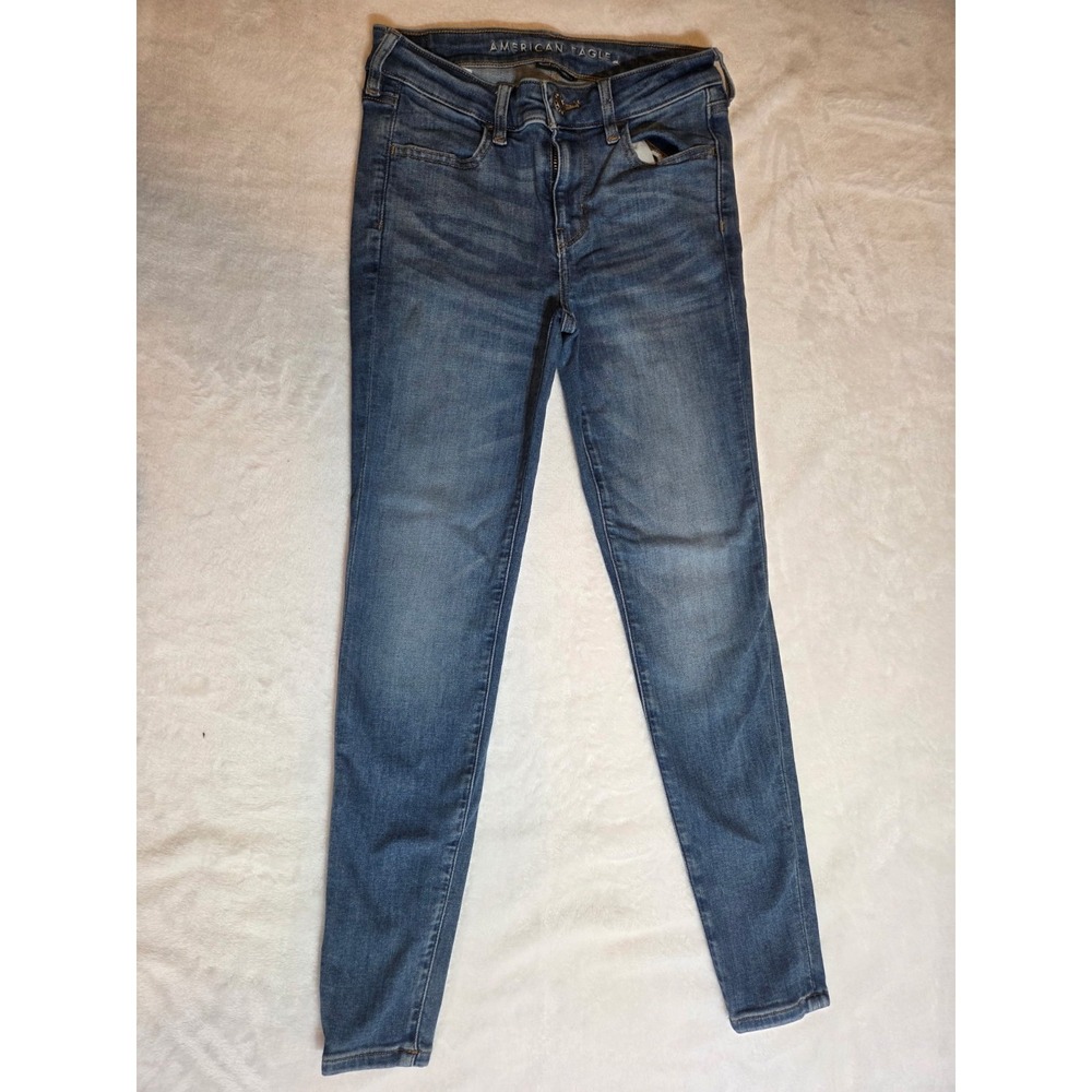 063-American Eagle Next Level Stretch Skinny Jeans Womens Size 8 Light Wash Blue